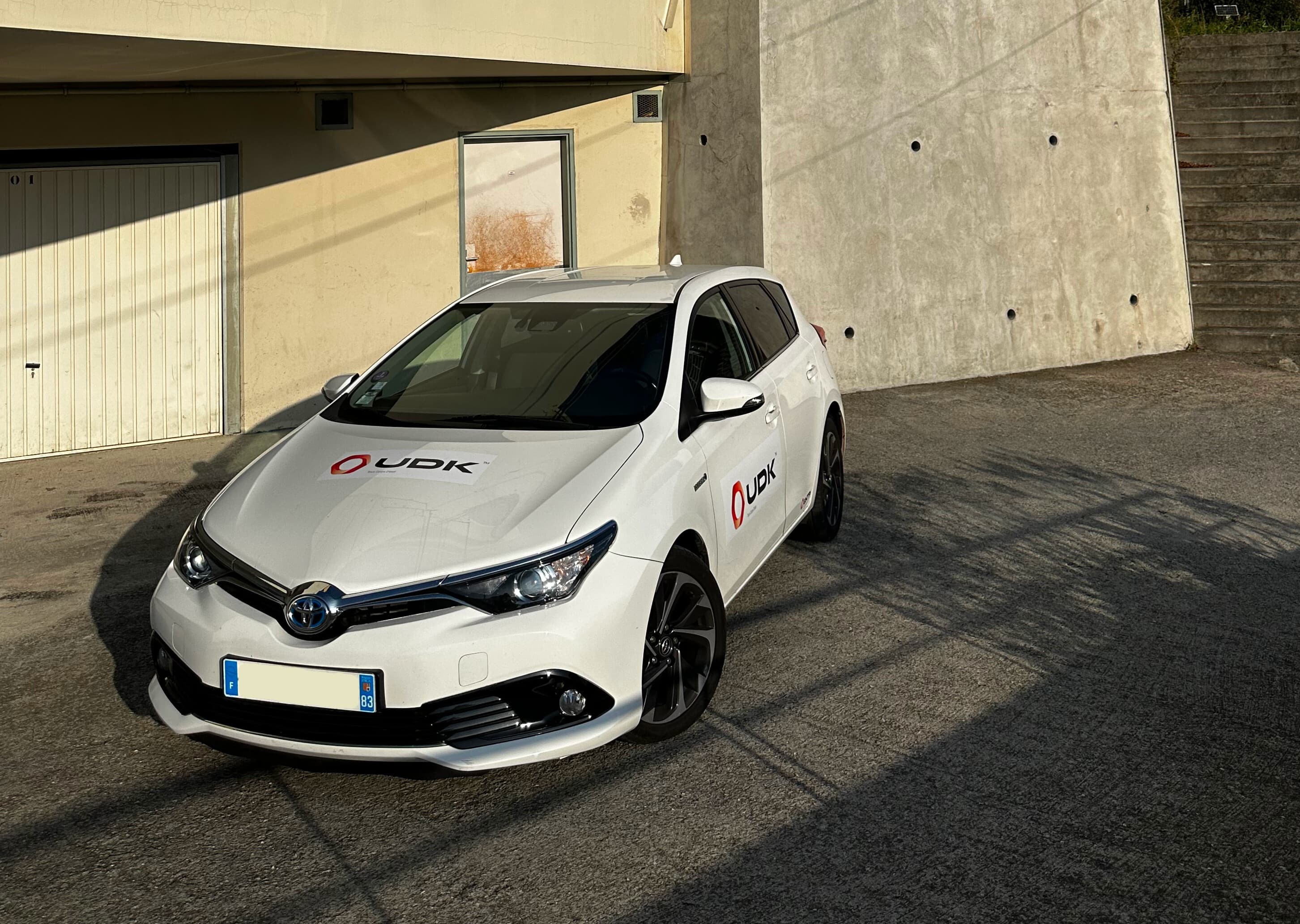 Vehicule UDK Azur sur un chantier